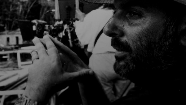 Babenco - Alguém Tem que Ouvir o Coração e Dizer: Parou Babenco - Alguém Tem que Ouvir o Coração e Dizer: Parou